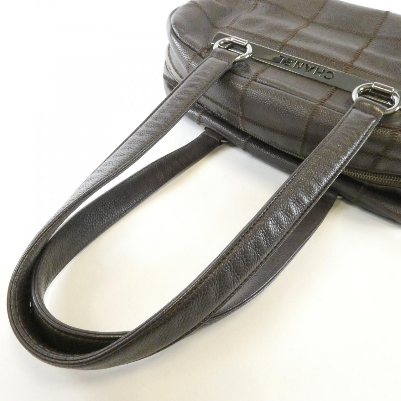 Chanel Shoulder Bag Brown — view 7