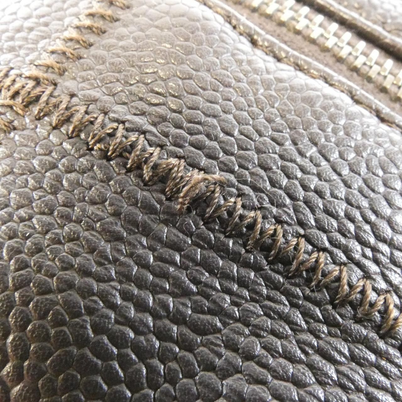 Chanel Shoulder Bag Brown — view 5