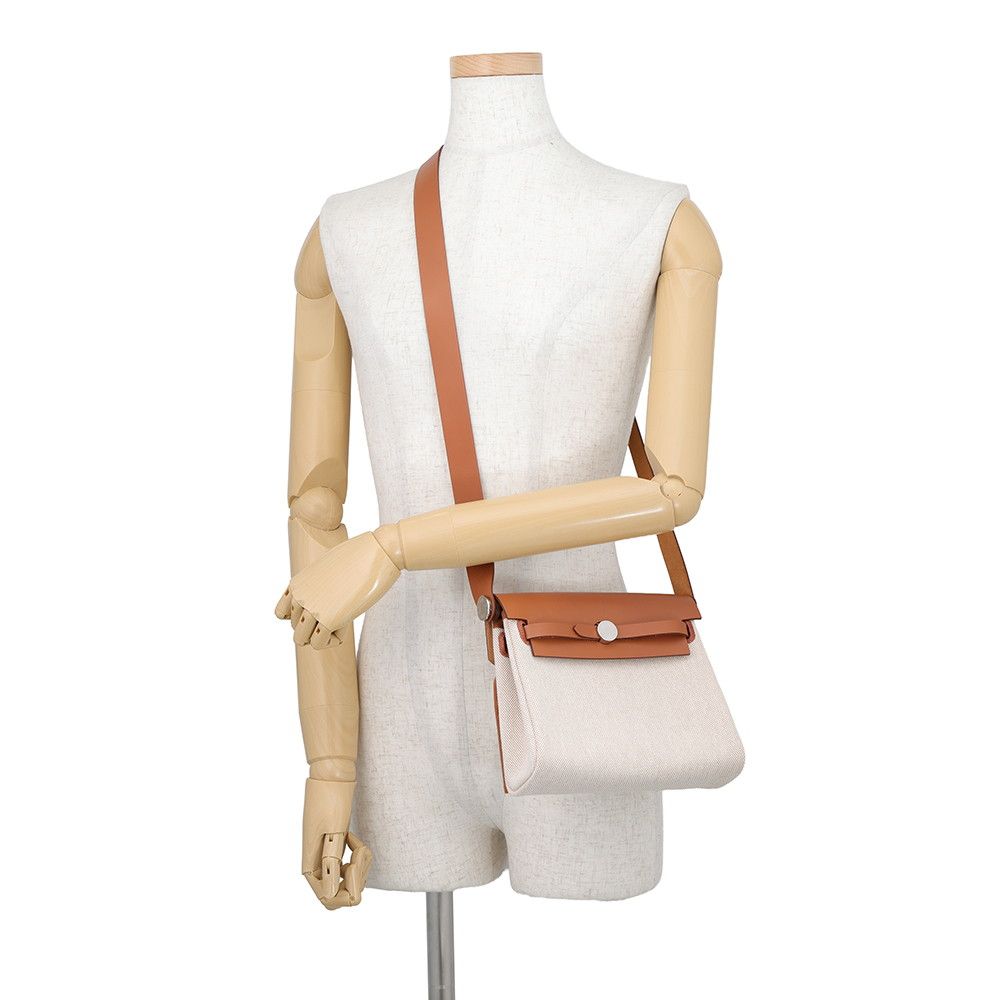 Hermes Shoulder Bag Herbag Zip Mini Ecru Fauve Silver Toile Ash Vache Hunter — view 4