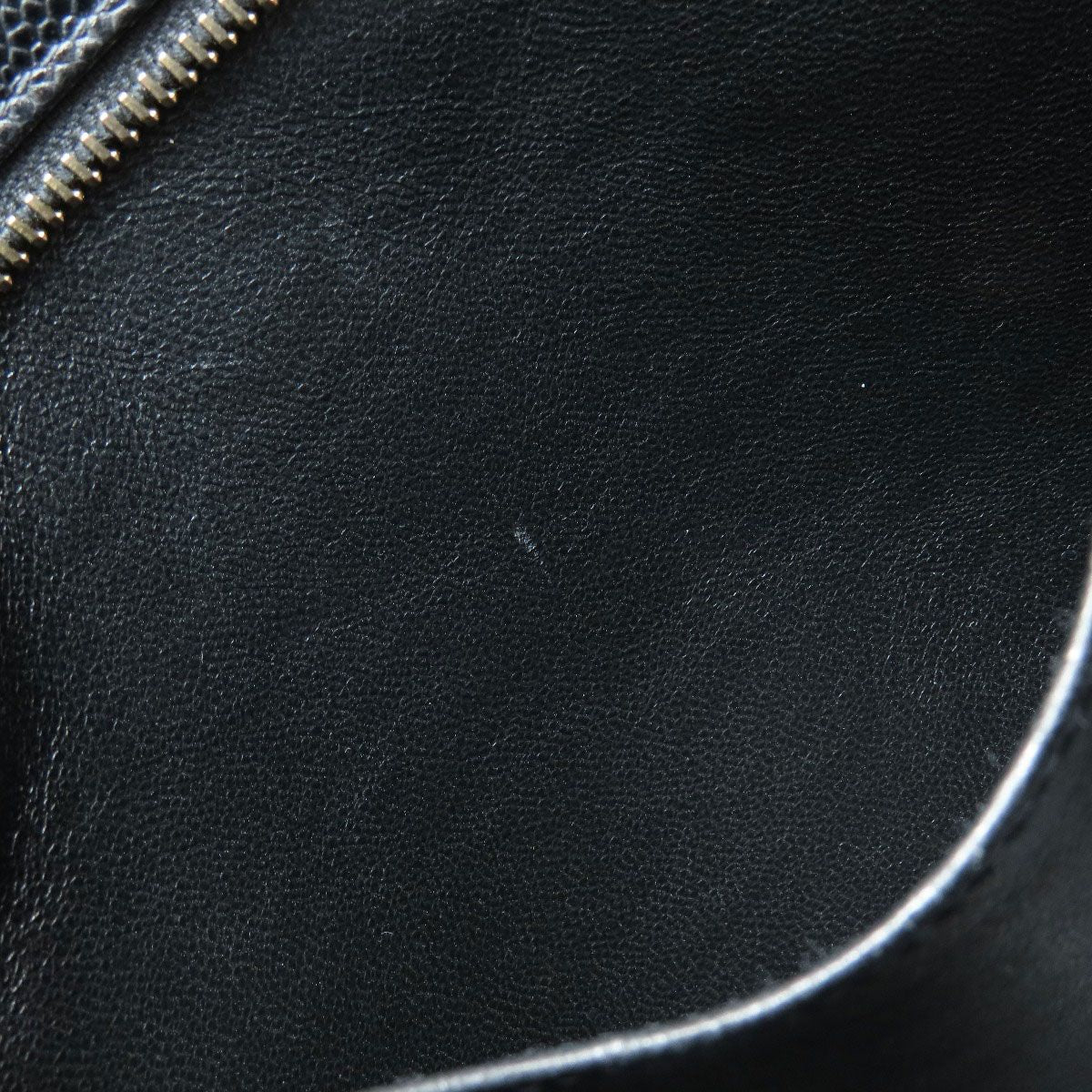 Chanel Reissue Tote Bag Gold Grained Calfskin — view 8