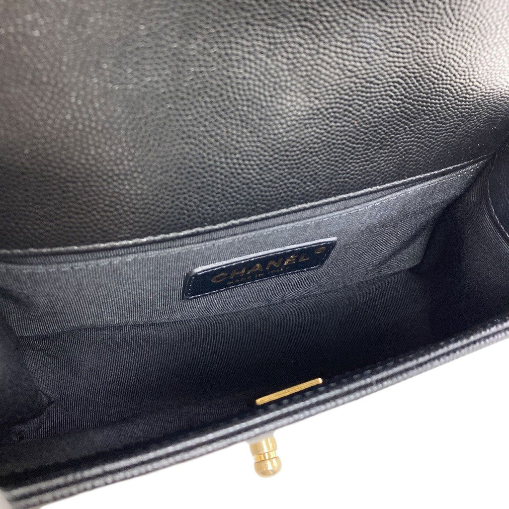 Chanel Boy Chain Shoulder Gold Bag Grained Calfskin — view 5