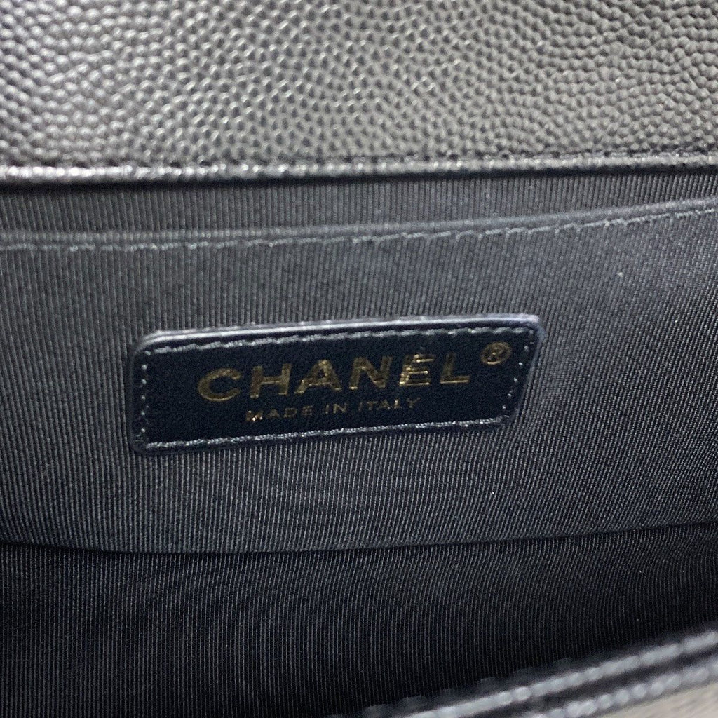 Chanel Boy Chain Shoulder Gold Bag Grained Calfskin — view 6