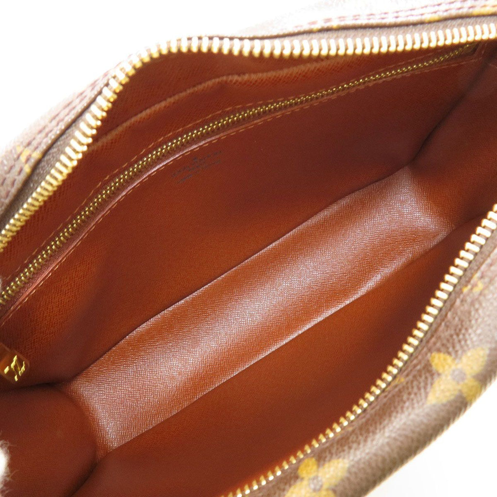 Louis Vuitton Nile Shoulder Bag Monogram Canvas — view 5