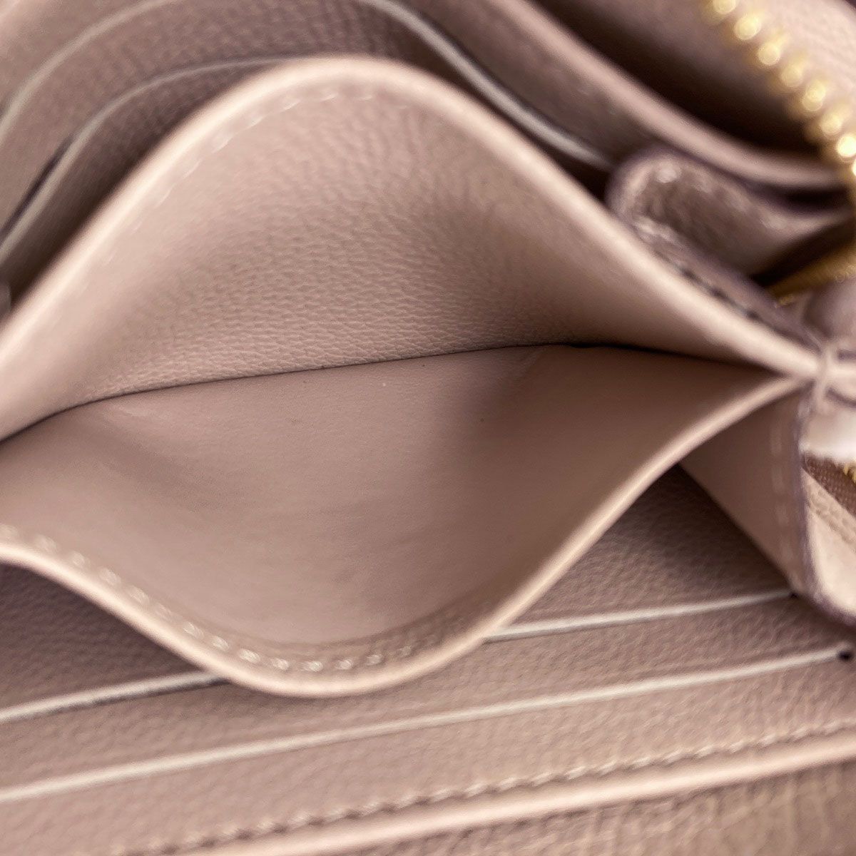 Louis Vuitton Zippy Coin Purse Lockme Case Taurillon Leather — view 7
