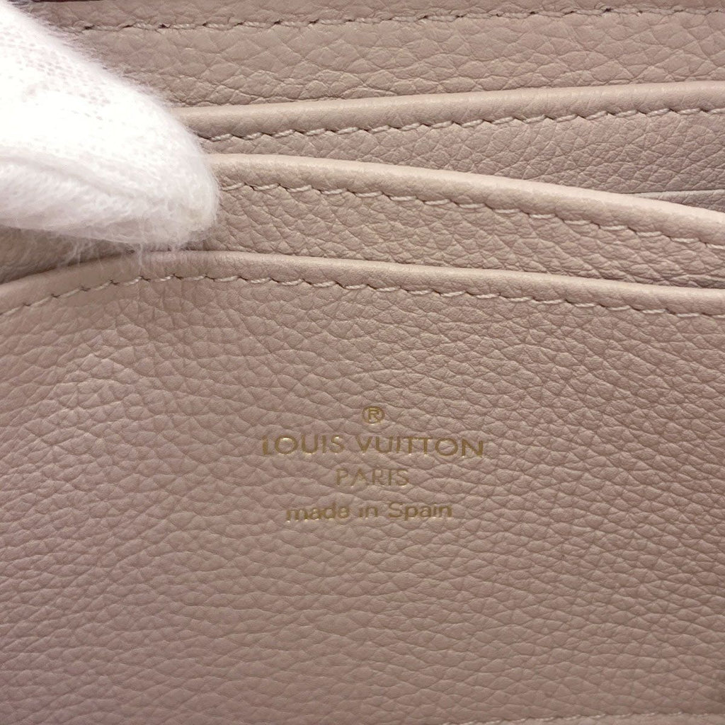 Louis Vuitton Zippy Coin Purse Lockme Case Taurillon Leather — view 5