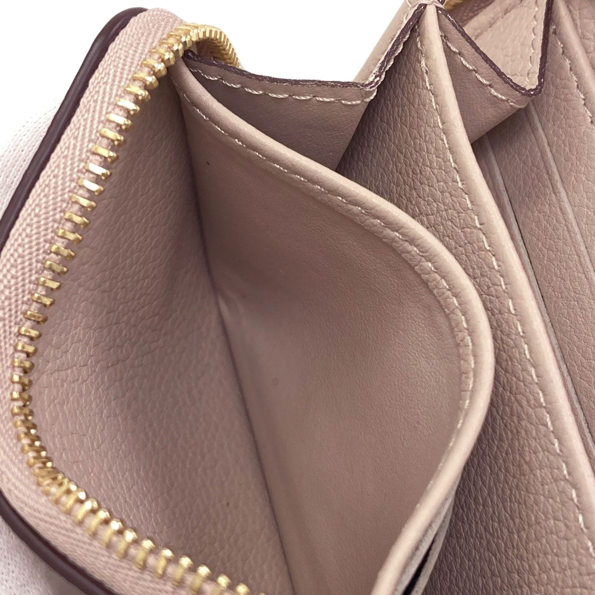 Louis Vuitton Zippy Coin Purse Lockme Case Taurillon Leather — view 6