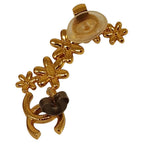 Chanel CC Logo Flower Motif Earrings Gold — view 4