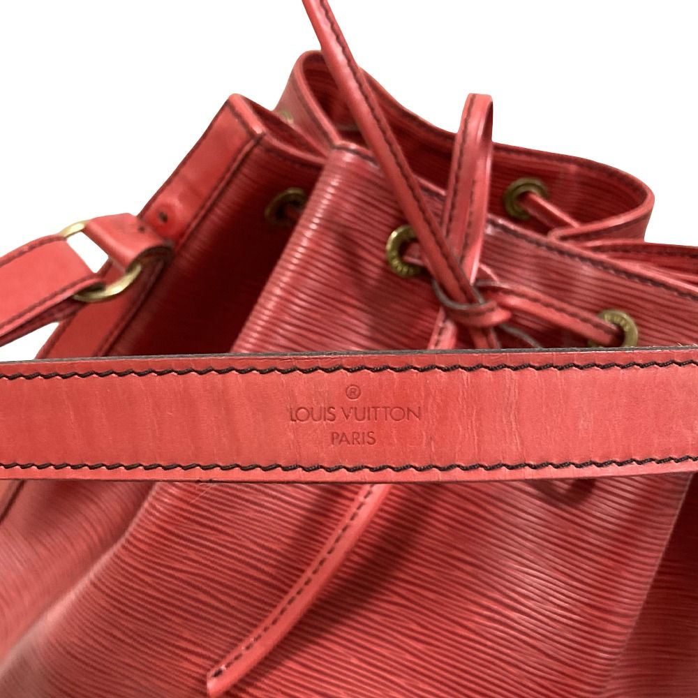 Louis Vuitton Epi Leather Noe Shoulder Bag Castilian — view 8