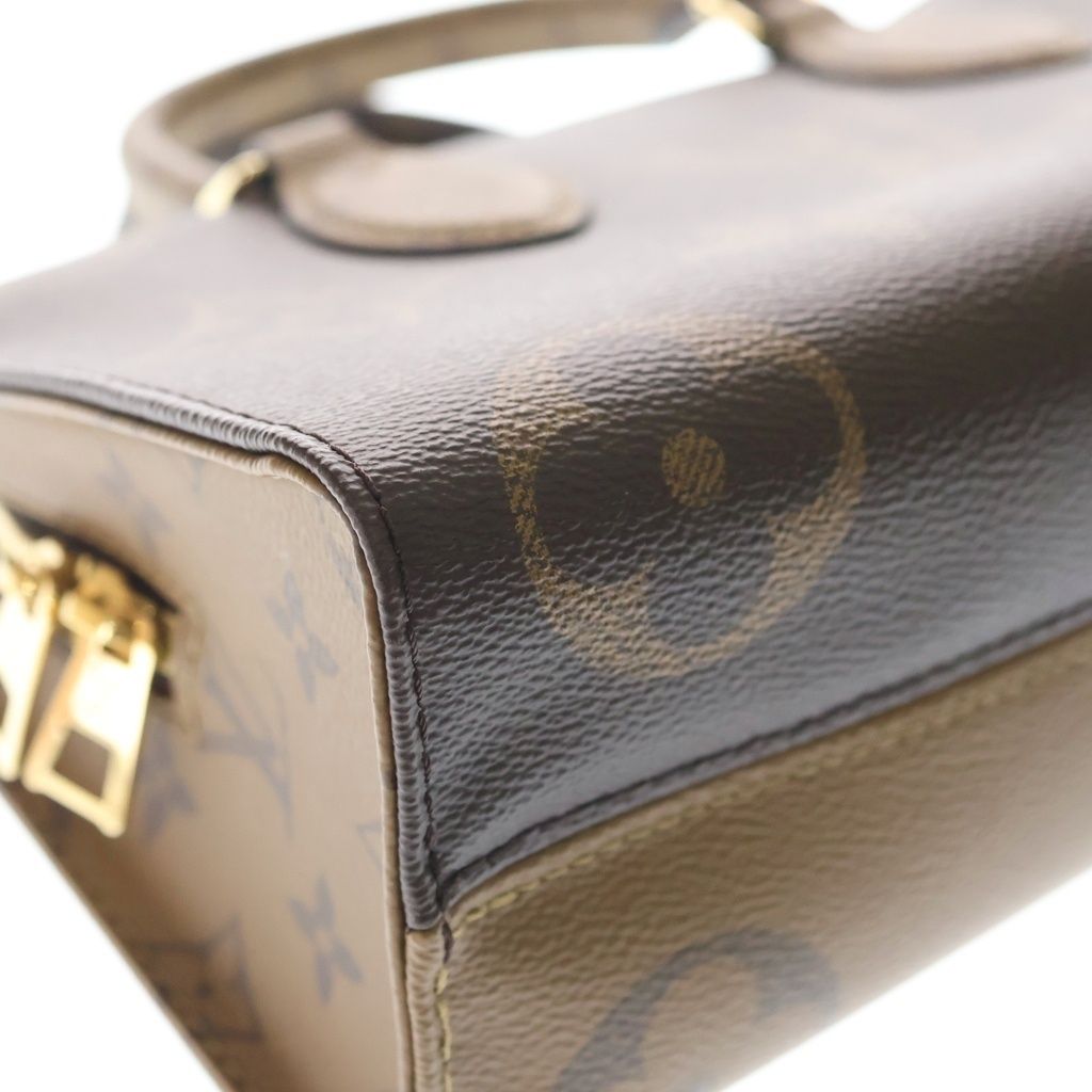 Louis Vuitton Monogram On The Go East West Leather 2-Way Shoulder Bag — view 5
