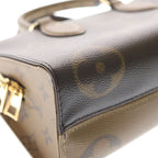 Louis Vuitton Monogram On The Go East West Leather 2-Way Shoulder Bag — view 5