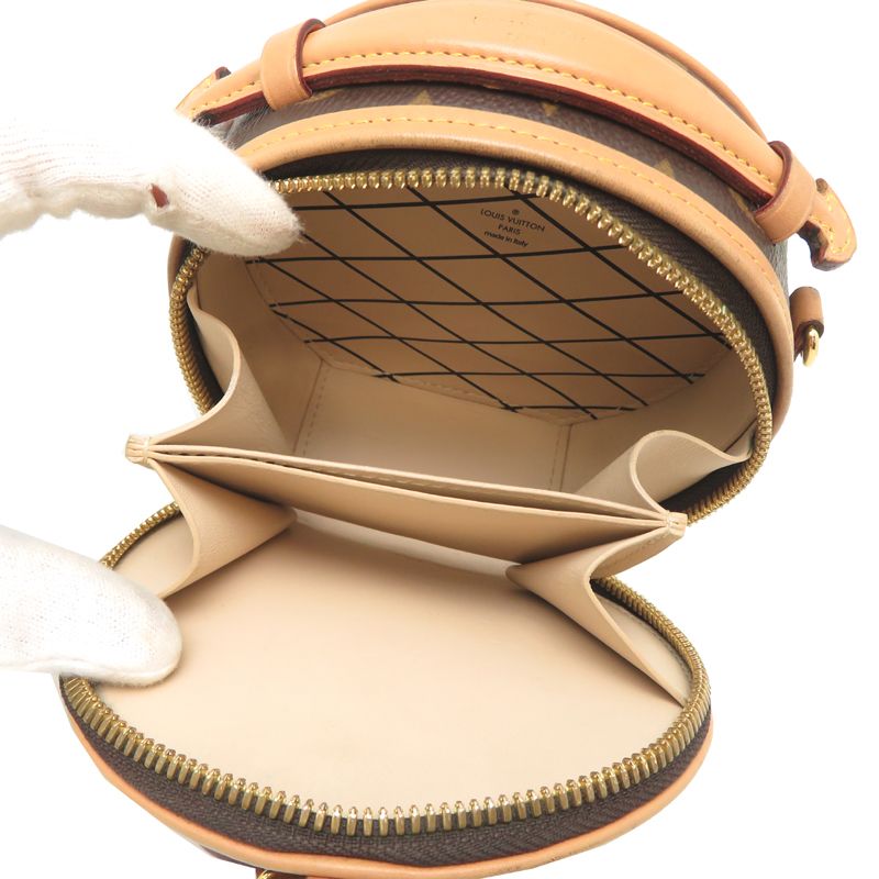 Louis Vuitton Shoulder Bag — view 6