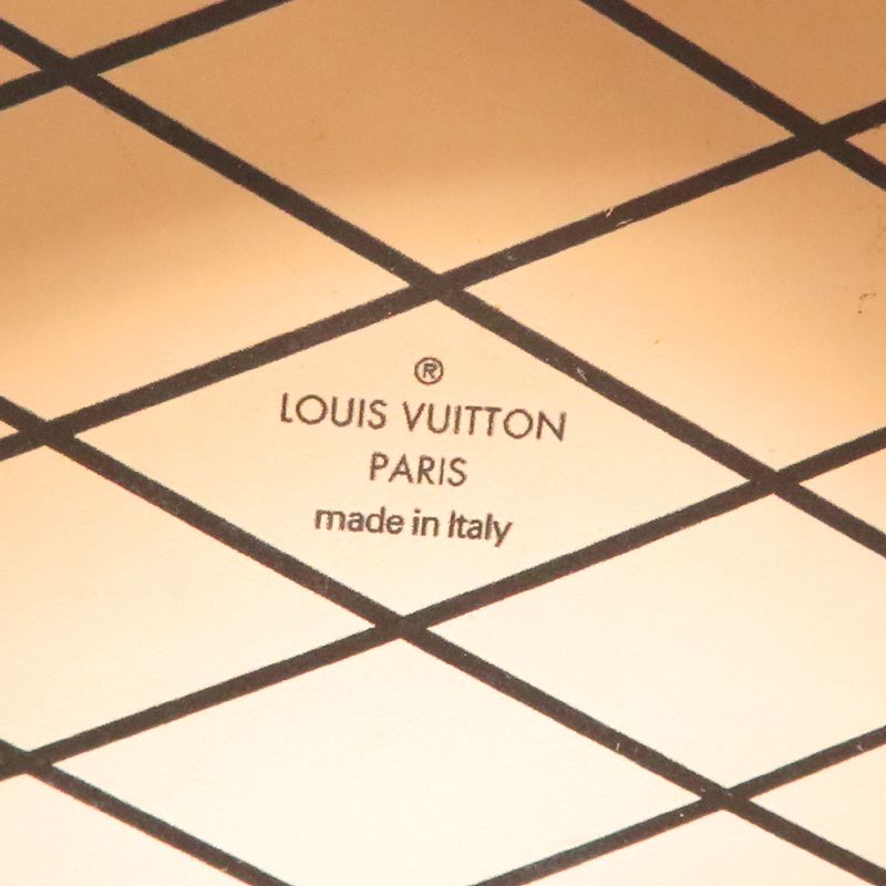Louis Vuitton Shoulder Bag — view 7