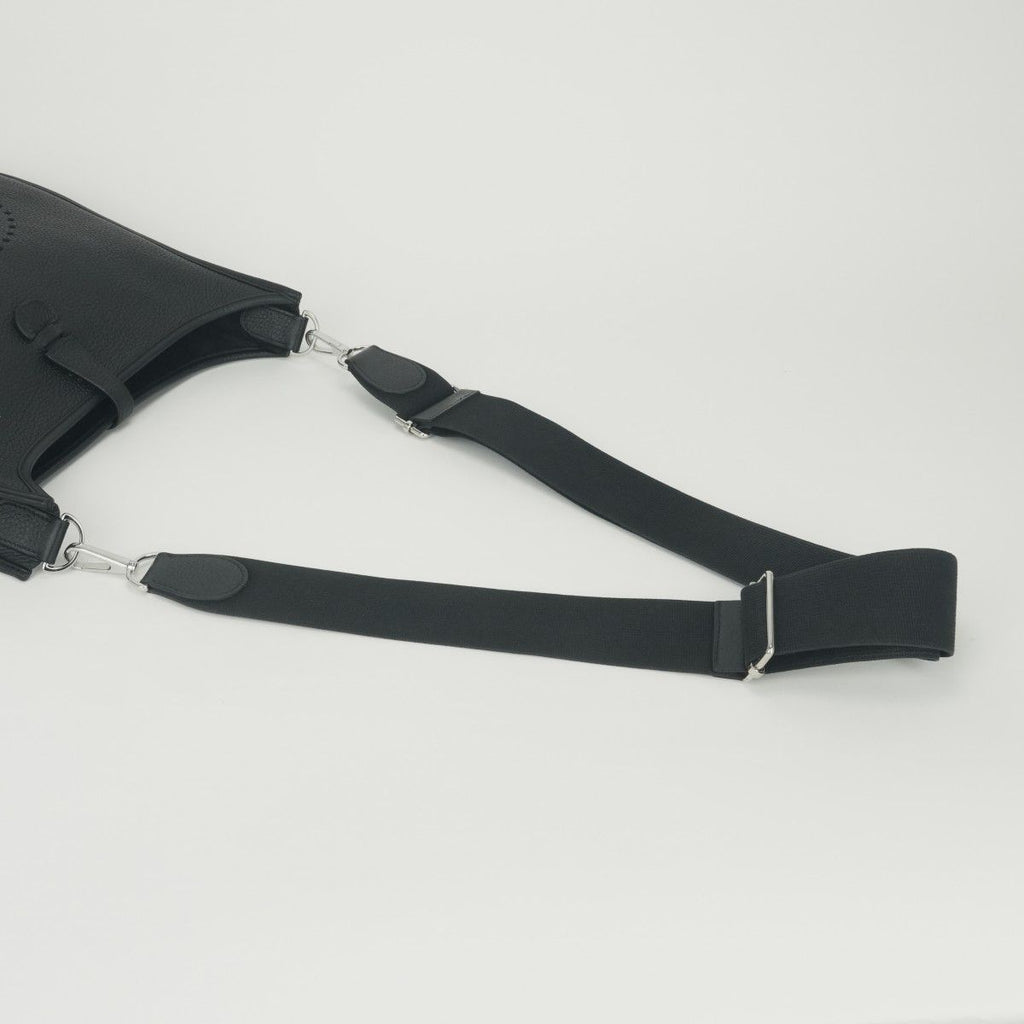 Hermes Evelyne III 29 Shoulder Bag Taurillon Clemence Noir Black Silver — view 4