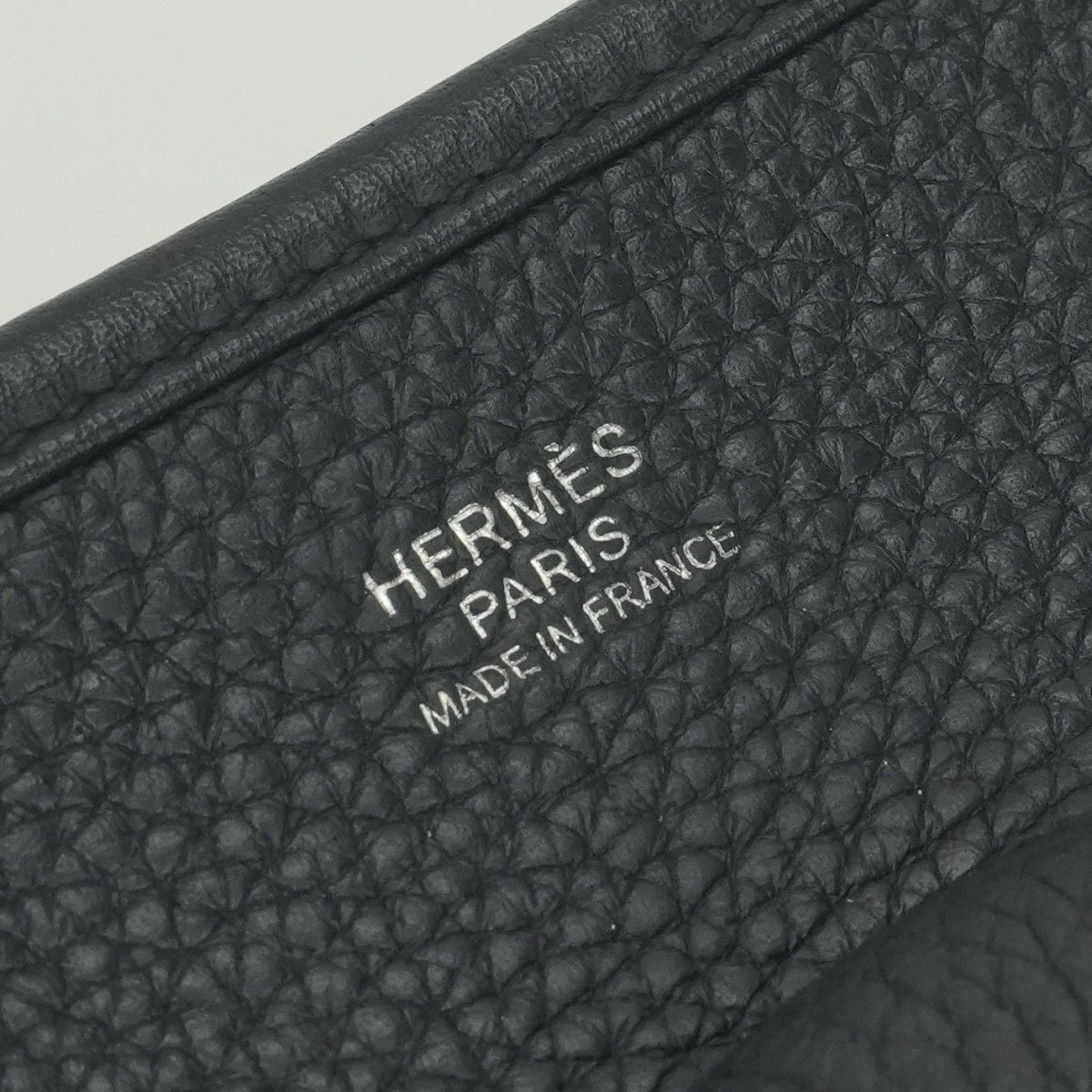 Hermes Evelyne III 29 Shoulder Bag Taurillon Clemence Noir Black Silver — view 7