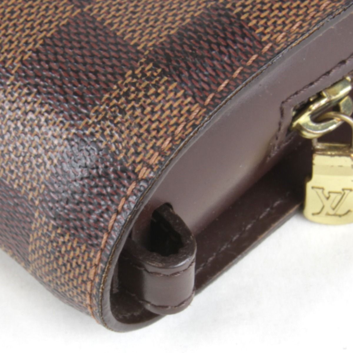Louis Vuitton Saint Clutch Damier Canvas Brown — view 6
