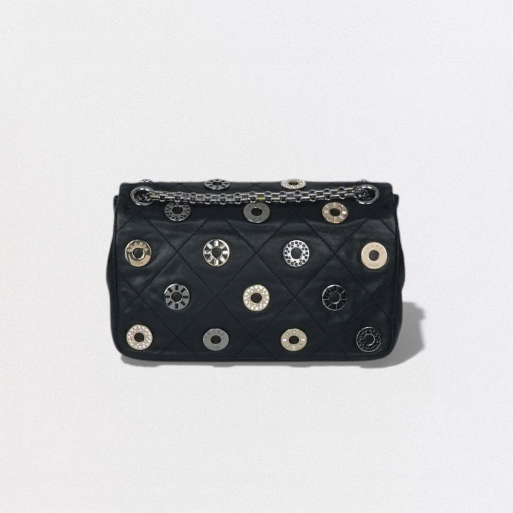 Chanel Quilted Shoulder Bag Calfskin Black Silver Chain Bag CC Logo Turnlock — view 3