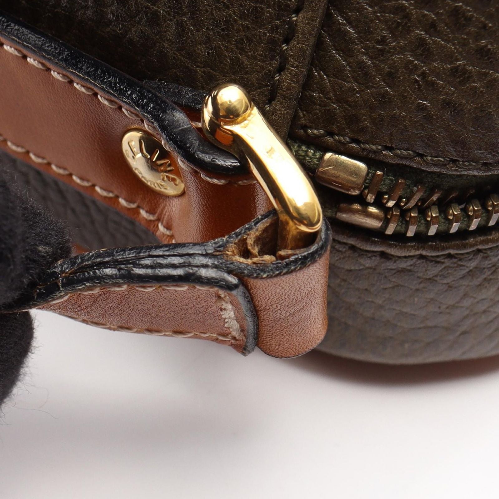 Celine Shoulder Bag Triomphe Khaki Leather — view 6