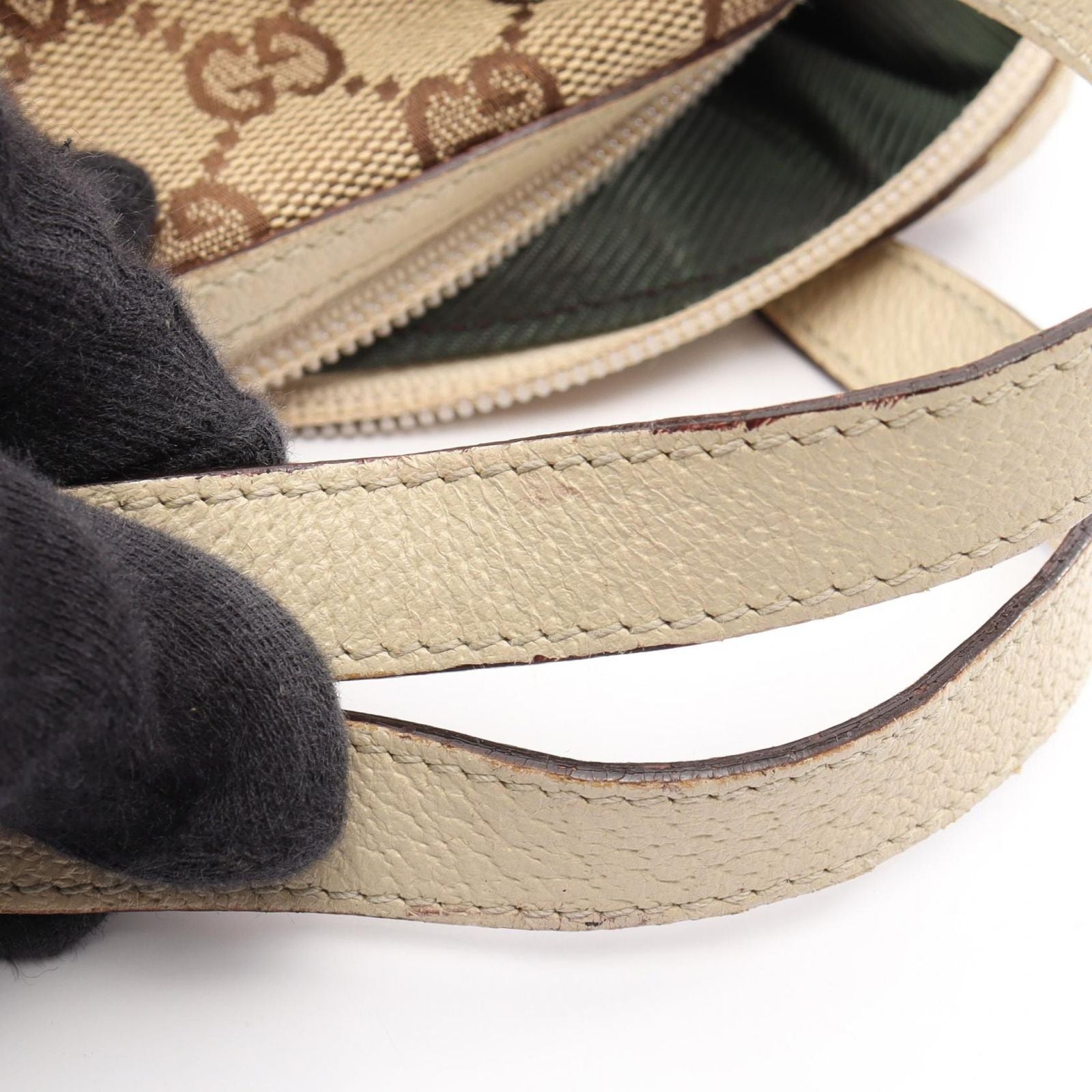 Gucci GG Canvas Beige Handbag — view 6