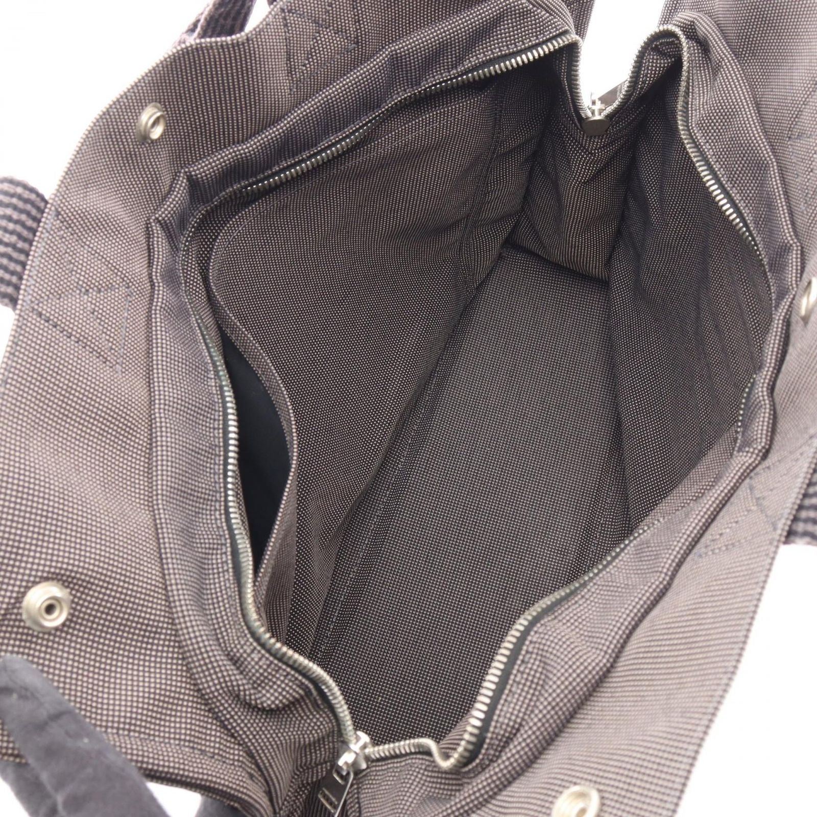 Hermes Tote Bag Her Line MM Gray — view 3