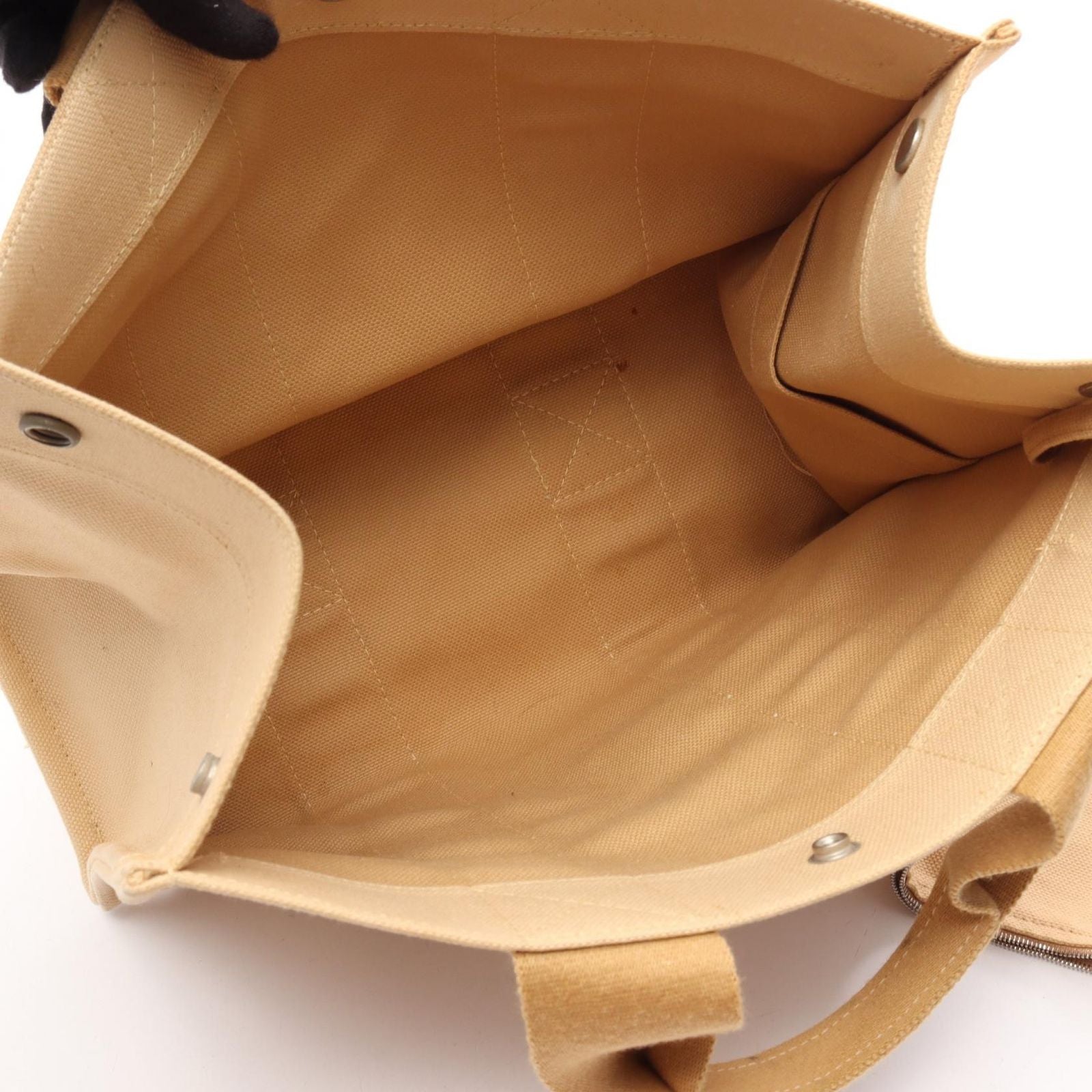 Hermes Tote Bag Bora PM Beige — view 3