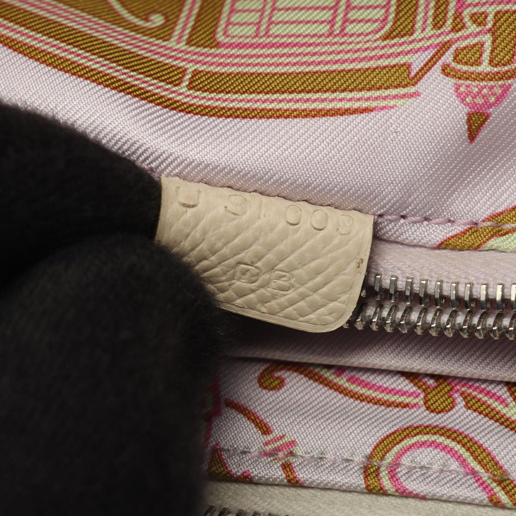 Hermes Round Length Wallet Azap Long Silk in Nata in — view 5