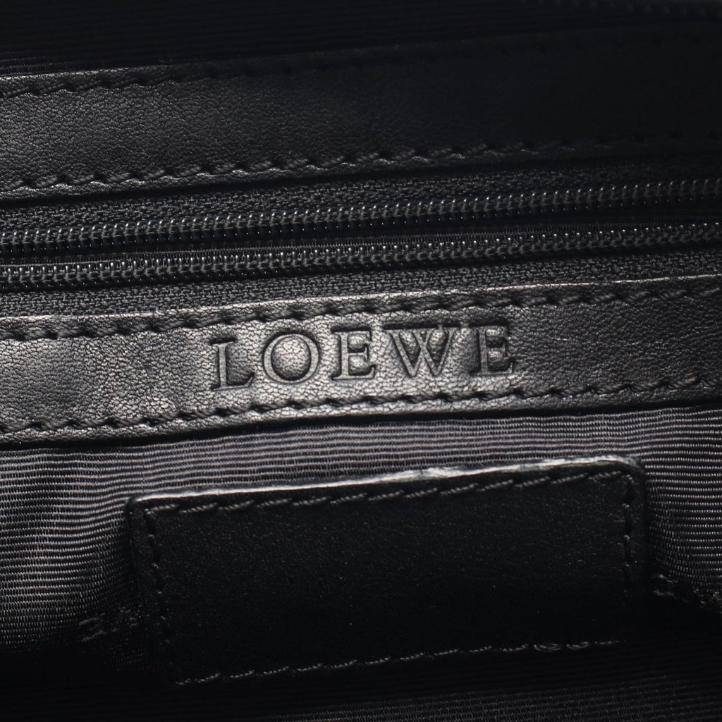 Loewe Clutch Anagram Black Leather — view 4