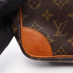 Louis Vuitton Clutch Compiegne 28 Monogram Canvas Leather — view 8