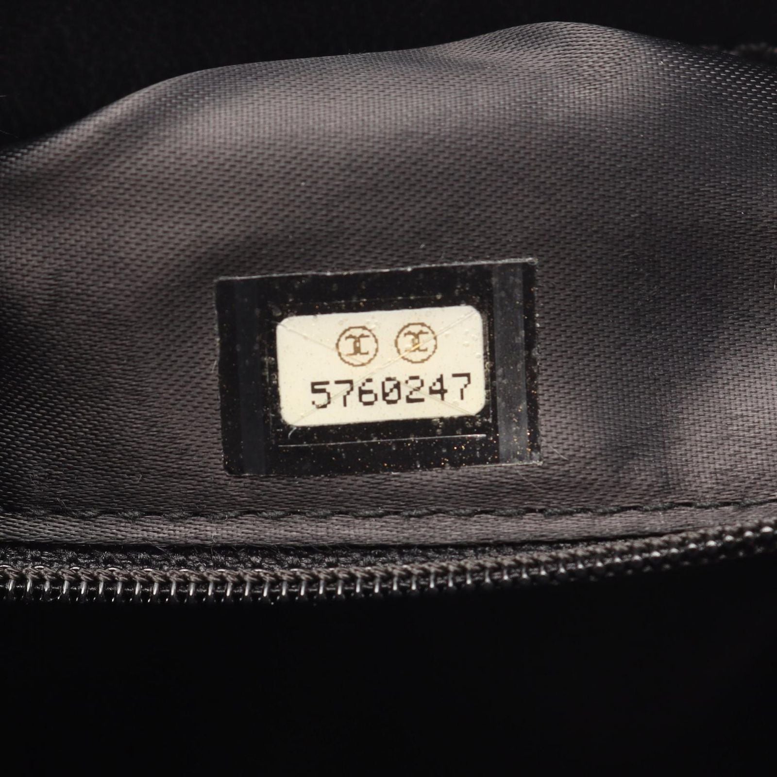 Chanel Shoulder Bag Quilted Black Lambskin — view 5