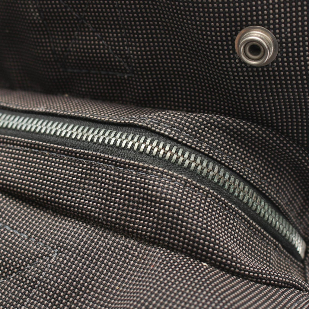 Hermes Tote Bag Her Line PM Gray Canvas — view 6
