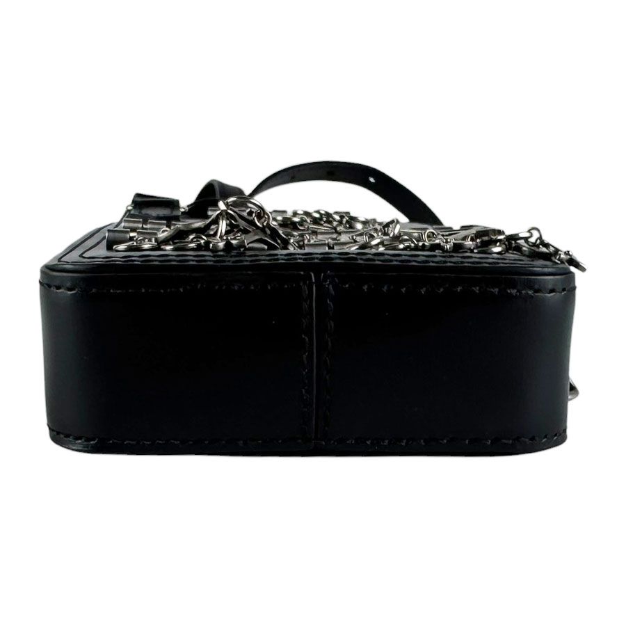 Louis Vuitton Shoulder Bag Danube Messenger — view 4