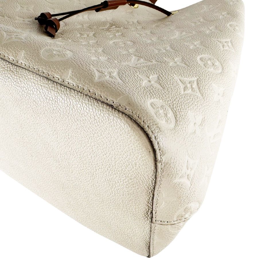 Louis Vuitton Shoulder Bag Monogram Empreinte Neo — view 8