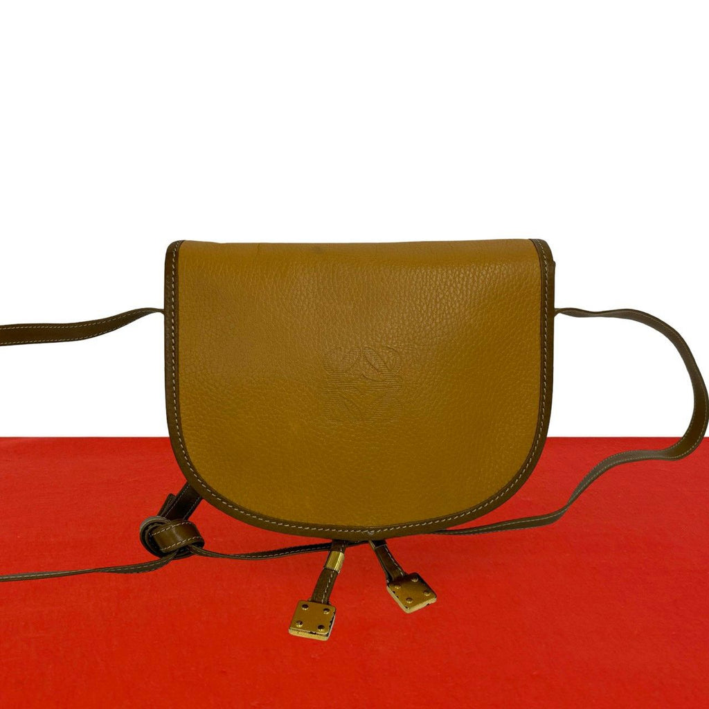 Loewe Vintage Anagram Logo Leather Mini Shoulder Bag Crossbody Pochette Brown