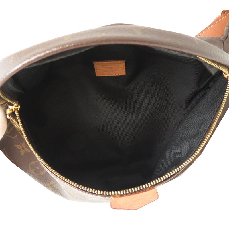 Louis Vuitton Waist Bag — view 7
