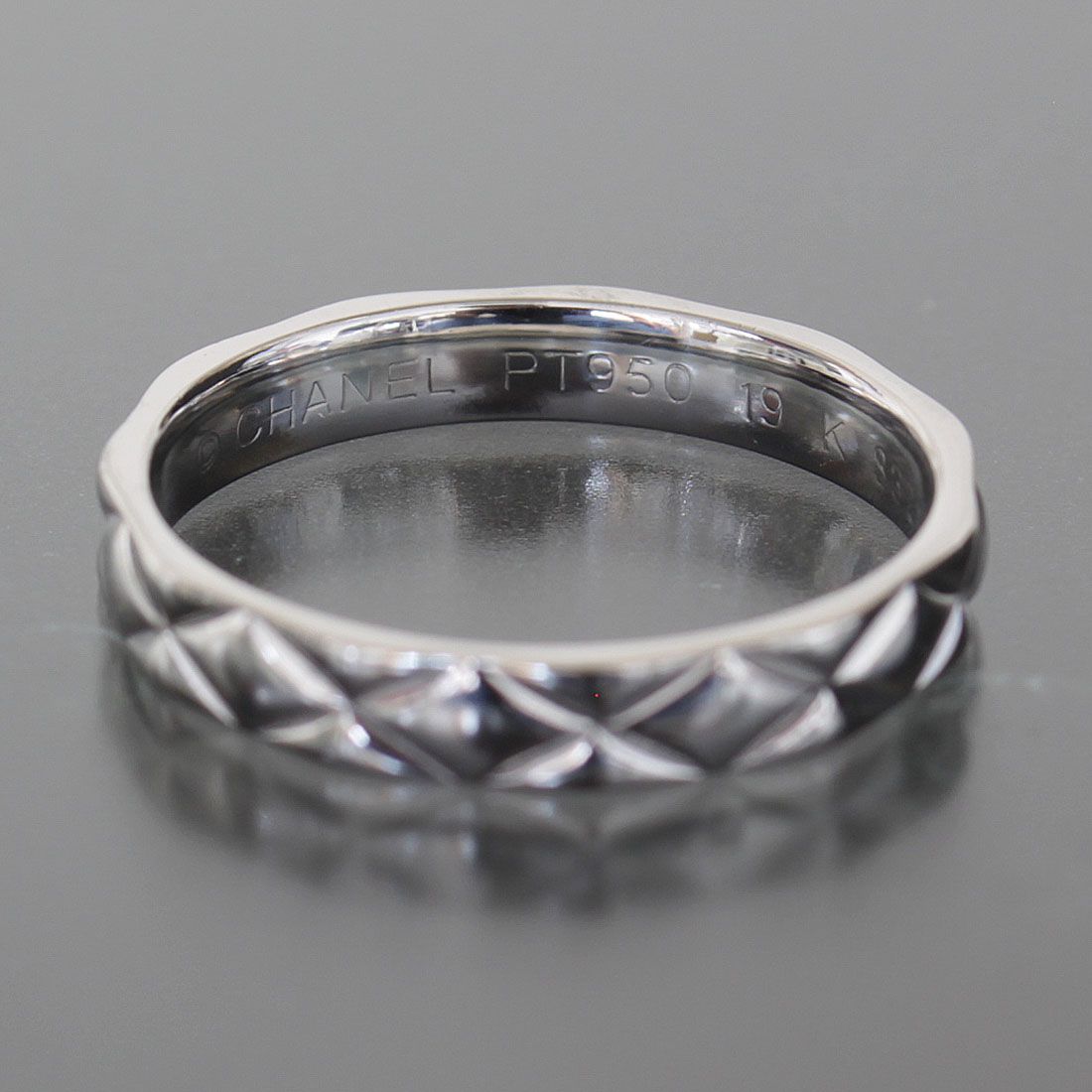 Chanel Quilted Ring Silver — view 4