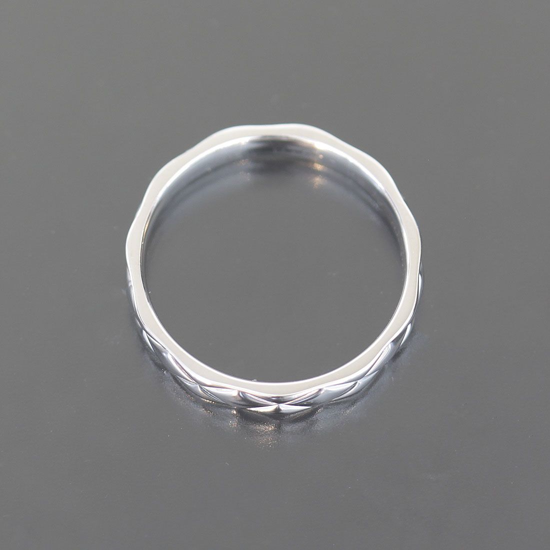 Chanel Quilted Ring Silver — view 2
