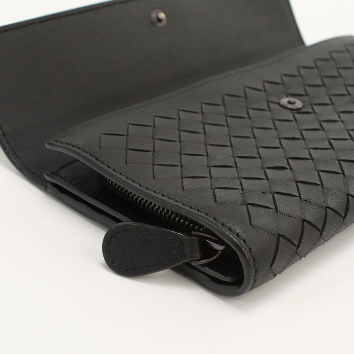 Bottega Veneta Large Flap Wallet Intrecciato Bifold Lambskin — view 6