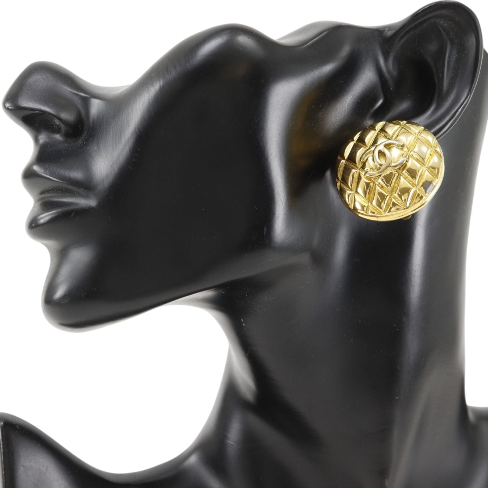 Chanel CC Logo Quilted Vintage Gold Plated 25 Earrings — view 2
