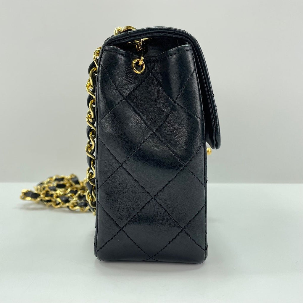 Chanel Shoulder Bag Mini Quilted — view 5