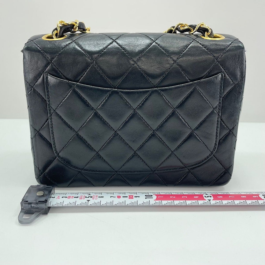 Chanel Shoulder Bag Mini Quilted — view 4