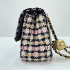 Chanel Shoulder Bag Mini Quilted — view 5
