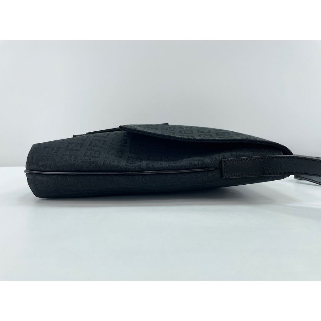Fendi Shoulder Bag Black — view 4