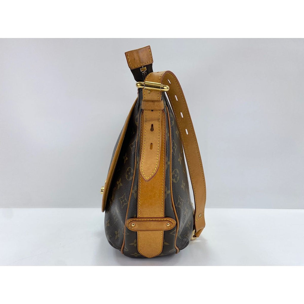 Louis Vuitton Shoulder Bag Tulum GM — view 5