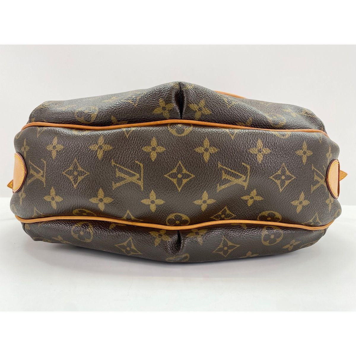 Louis Vuitton Shoulder Bag Tulum GM — view 7