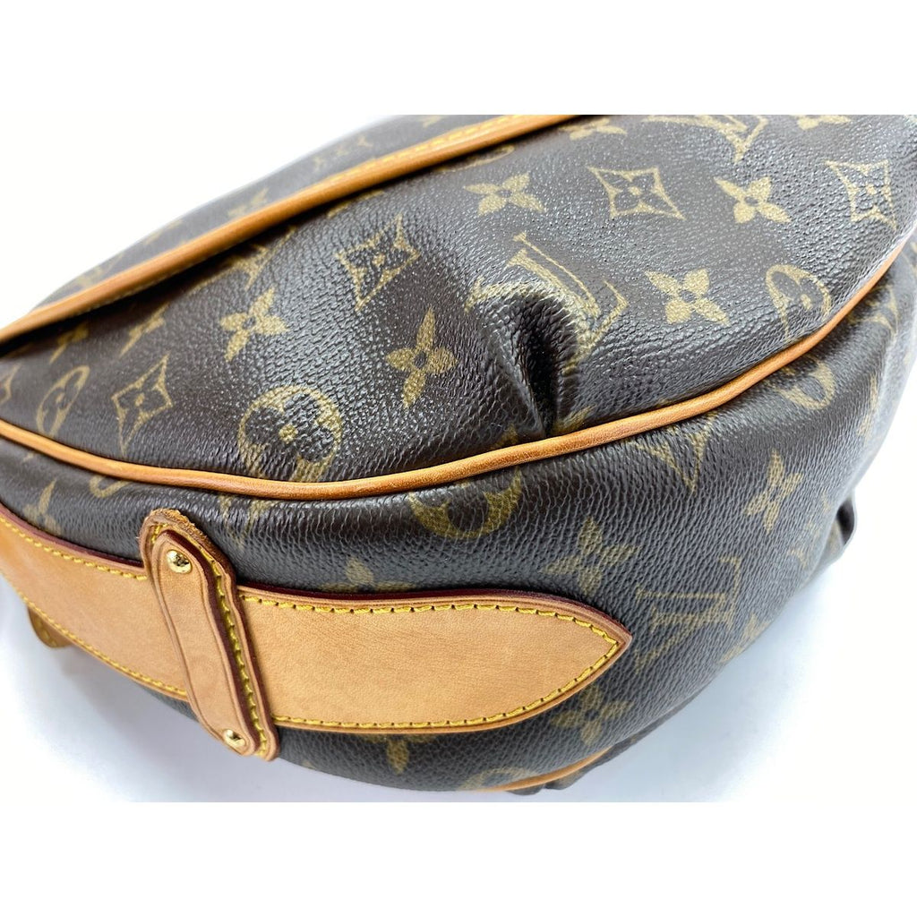 Louis Vuitton Shoulder Bag Tulum GM — view 8