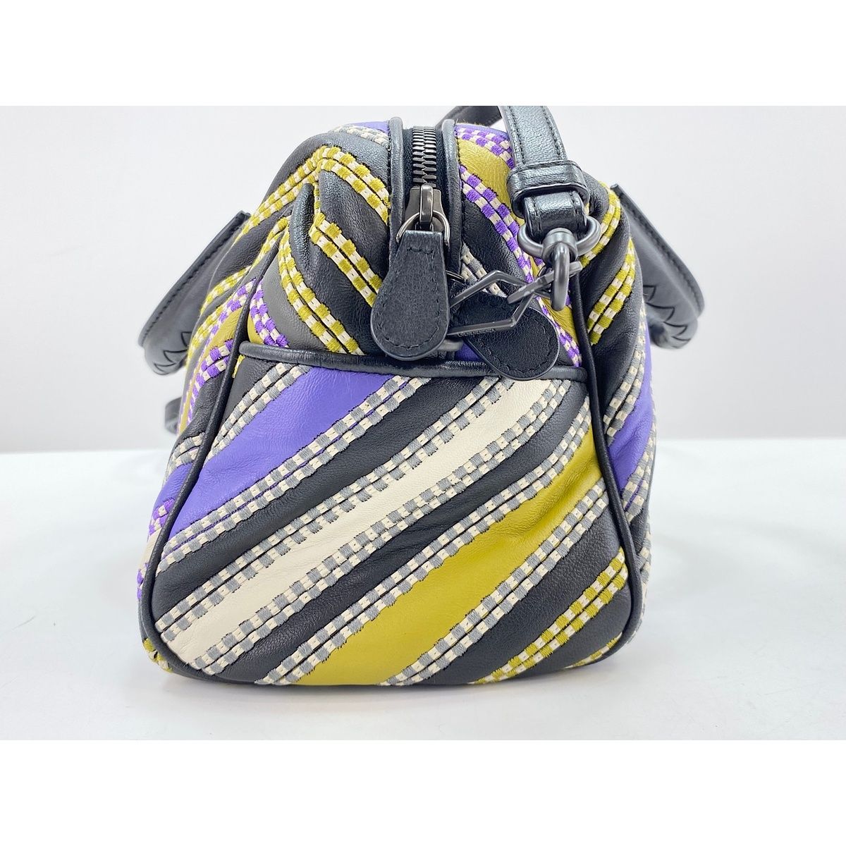 Bottega Veneta Shoulder Bag — view 5