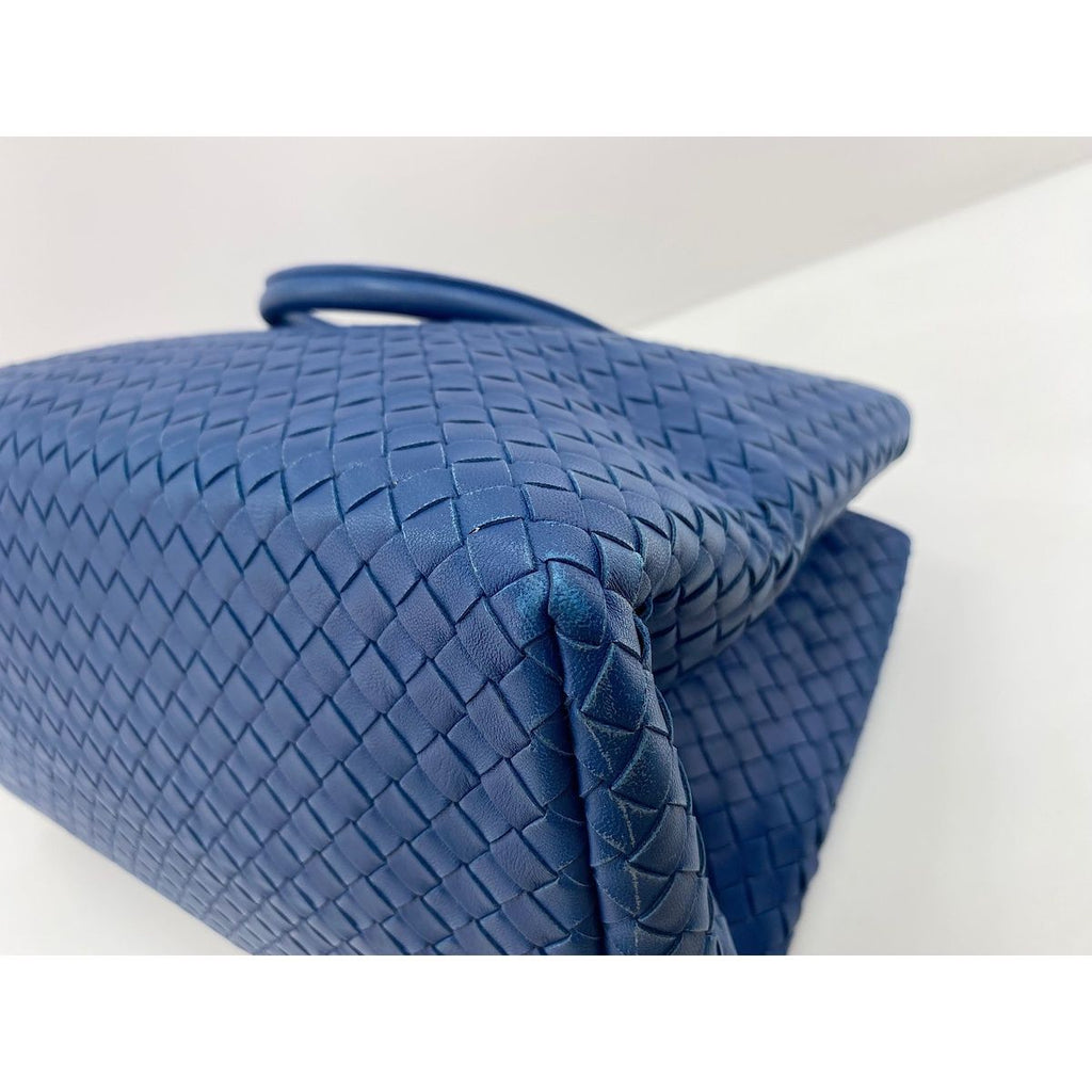 Bottega Veneta Handbag Intrecciato — view 8