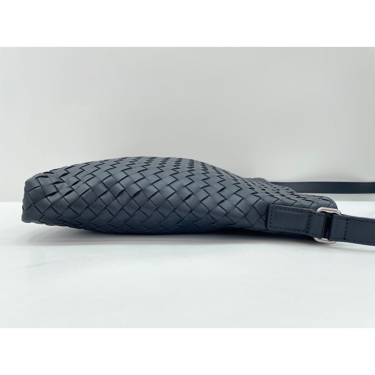 Bottega Veneta Shoulder Bag Intrecciato — view 5