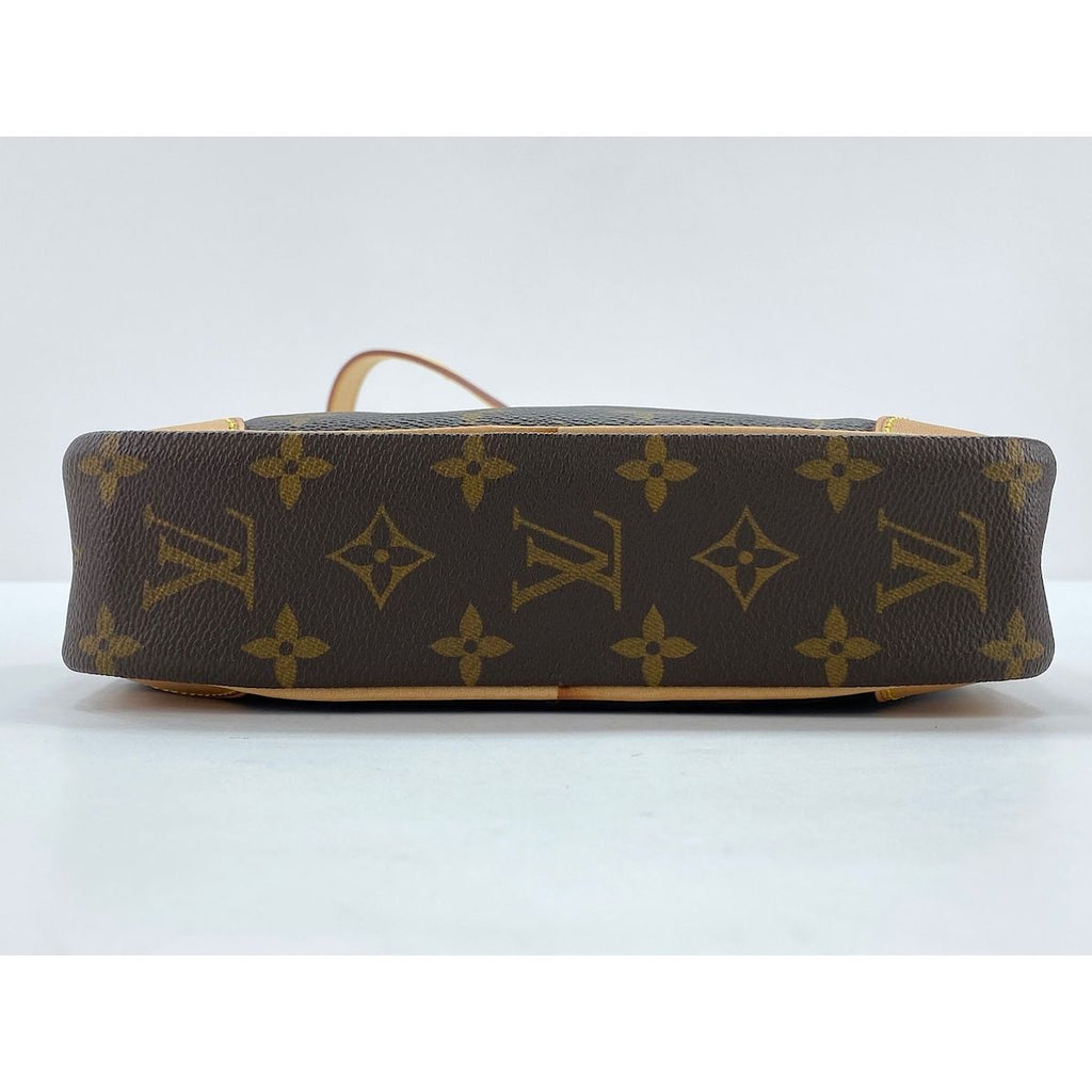 Louis Vuitton Shoulder Bag Trocadero PM — view 6