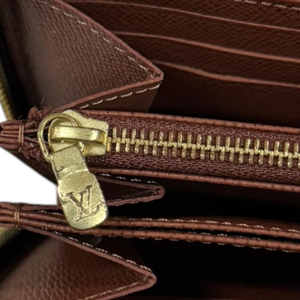 Louis Vuitton Zippy Wallet Monogram Canvas Vintage — view 8