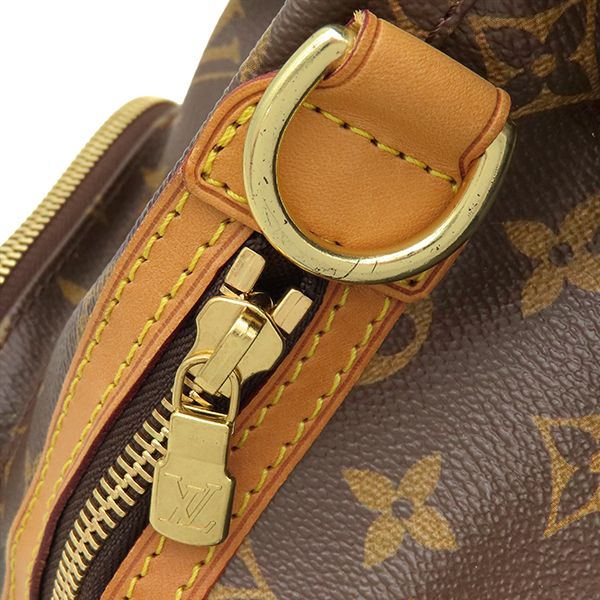 Louis Vuitton Backpack Sac de Bosfort Monogram Canvas Gold — view 6